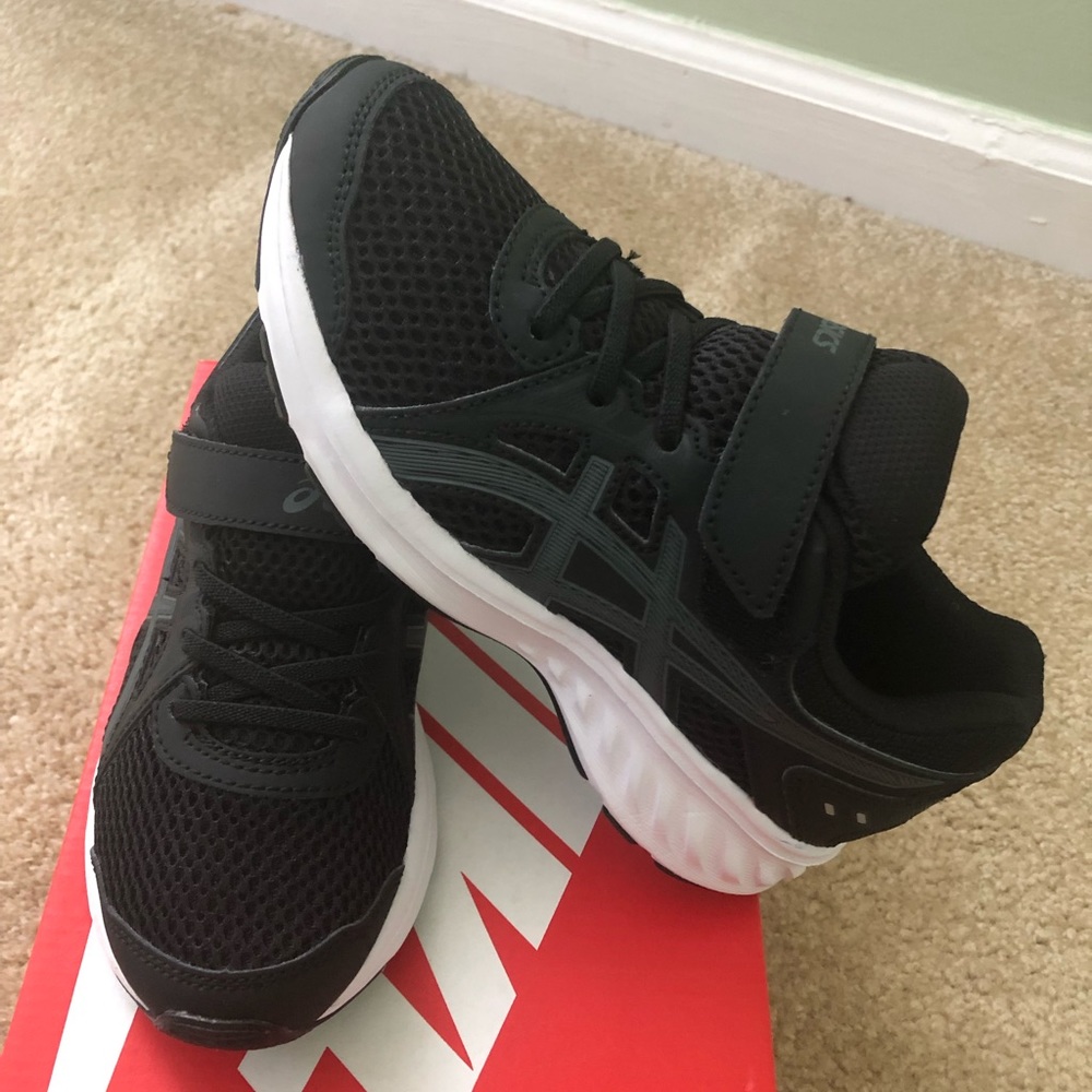 ASICS Running Shoes